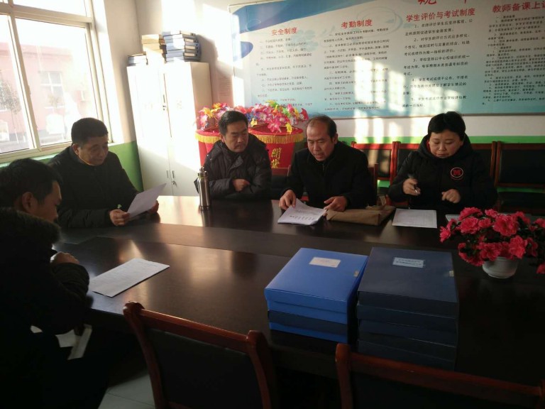 成安县文明办、教体局 联合对乡村学校少年宫进行了检查